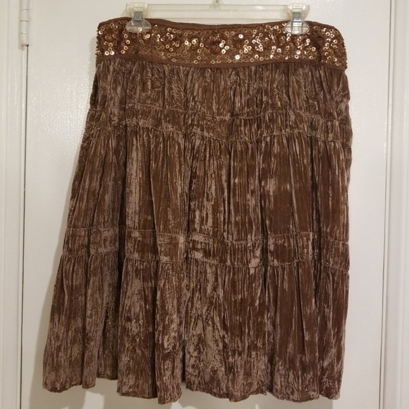 đź’•BCBGMAXAZRIAđź’• Boho Brown Velvet Sequin Skirt - Picture 3 of 6